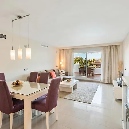 Awesome In With Kitchen Apartment *